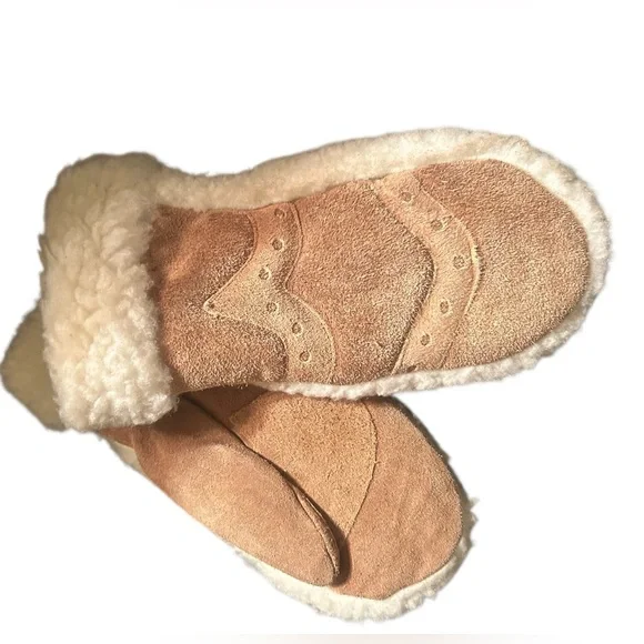 Genuine Leather Tan Shearling Mittens Fits Women’s size 6-7 Cold weather mittens - Picture 11 of 13